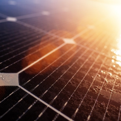 Napelem tisztítás: Miért érdemes napelemet tisztítani?